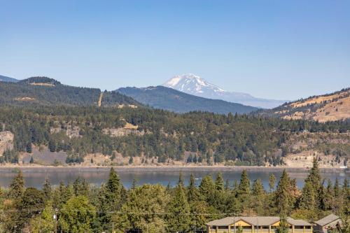 West Sail River Mt Vw 5Br 2.5B - photo 17