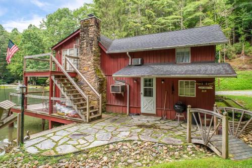 Pops Place in Brevard, United States