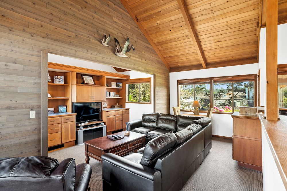 The Inn at Manzanita - photo 6