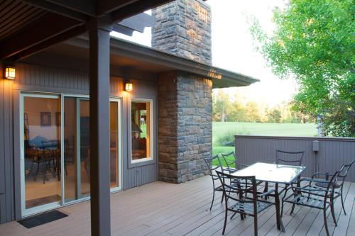 #6 At Broken Top 2 Bedroom Villa — 4-Star Luxury Hotel in Bend, United States