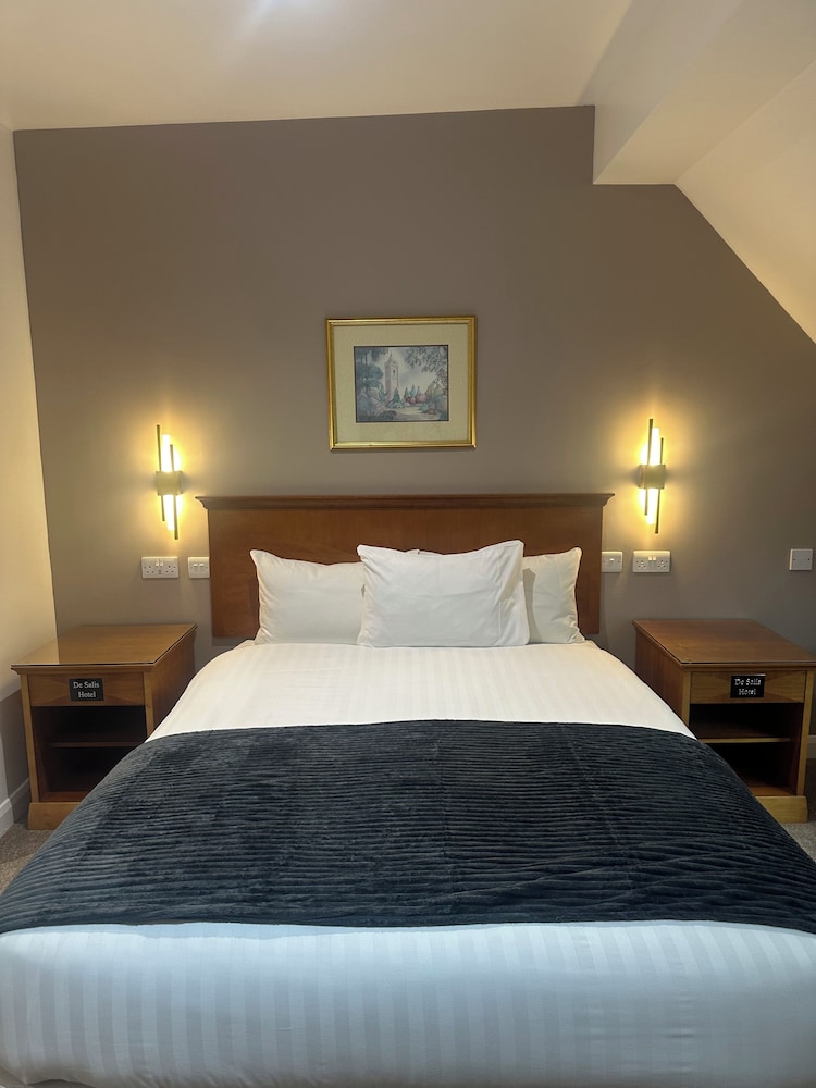DeSalis Hotel London Stansted - carbon neutral hotel in Bishops Stortford