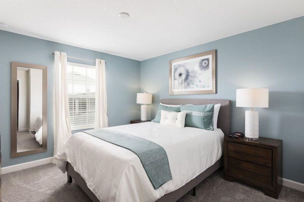 ChampionsGate 4BR Townhome Davenport - photo 5