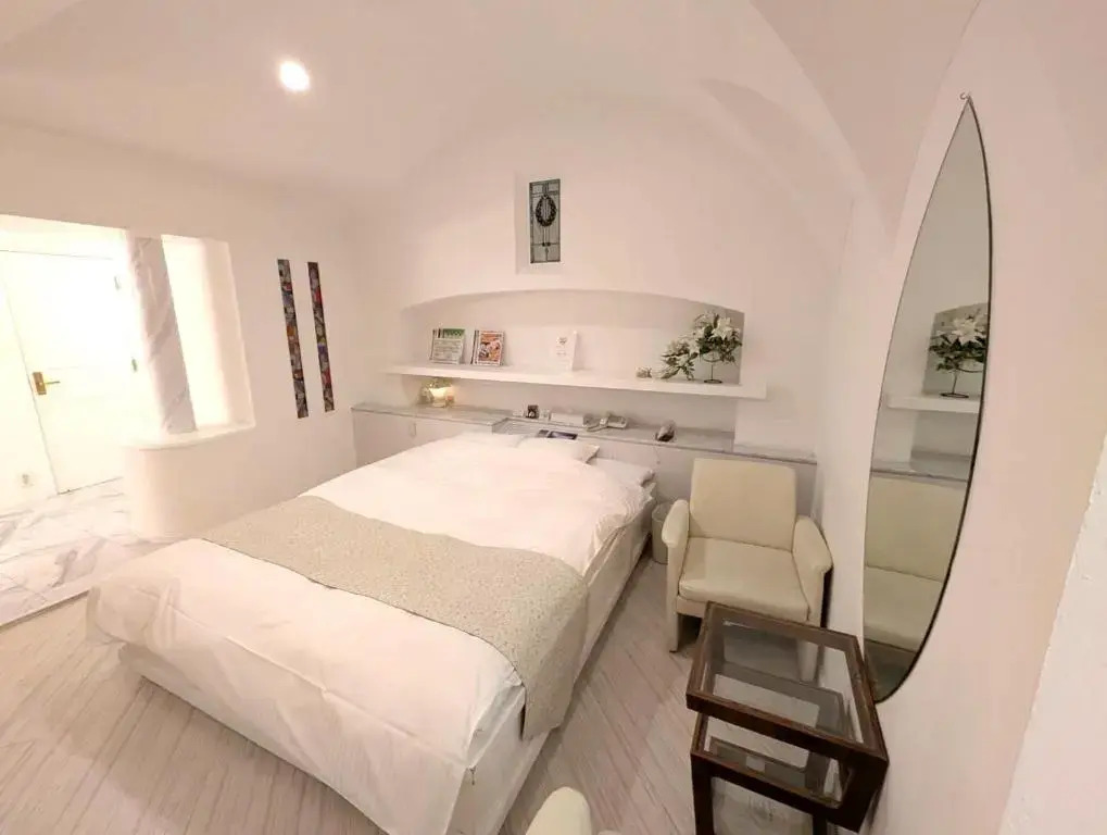 Hotel First - carbon neutral hotel in Ikeda
