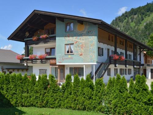 Residenz Sonnwinkl Ferienwohnung Hoppe — 5-Star Luxury Hotel in Reit Im Winkl, Germany