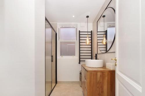 Newly refurbished cosy & modern apartment in E17 — 4-Star Luxury Hotel in London, United Kingdom