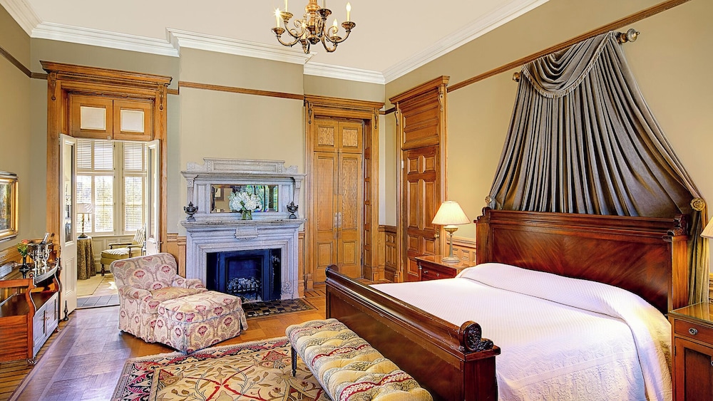 Wentworth Mansion - photo 13
