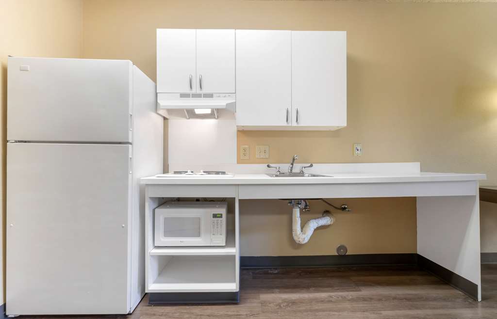 Extended Stay America Suites Stockton Tracy - photo 16