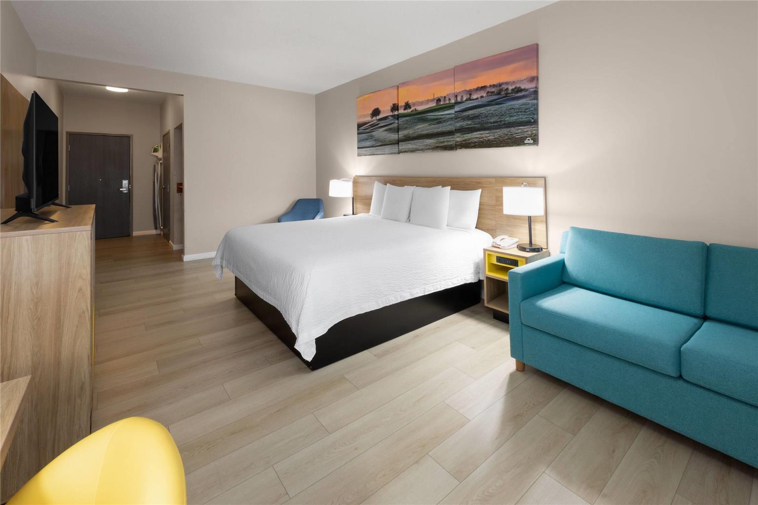 Days Inn & Suites by Wyndham Seaford - photo 22