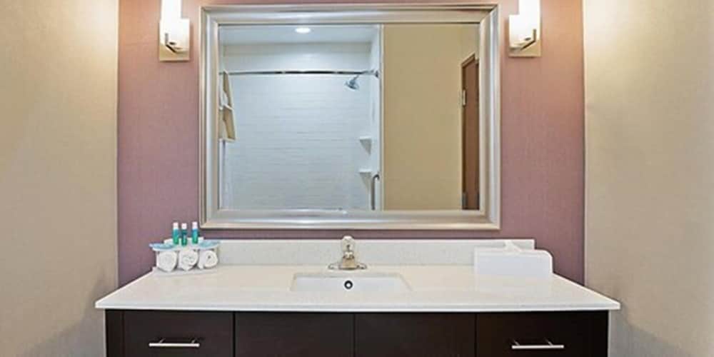 Holiday Inn Express & Suites New Cumberland by IHG - photo 19