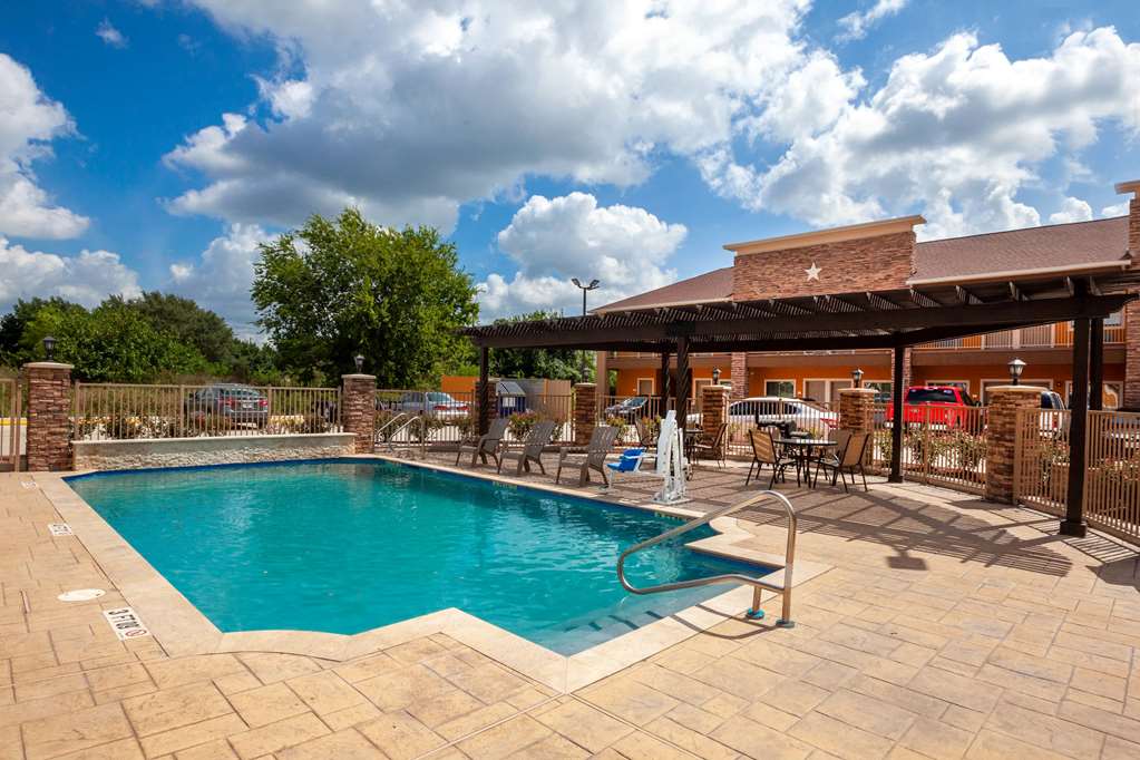 Super 8 by Wyndham Houston Northwest Cypress - photo 10