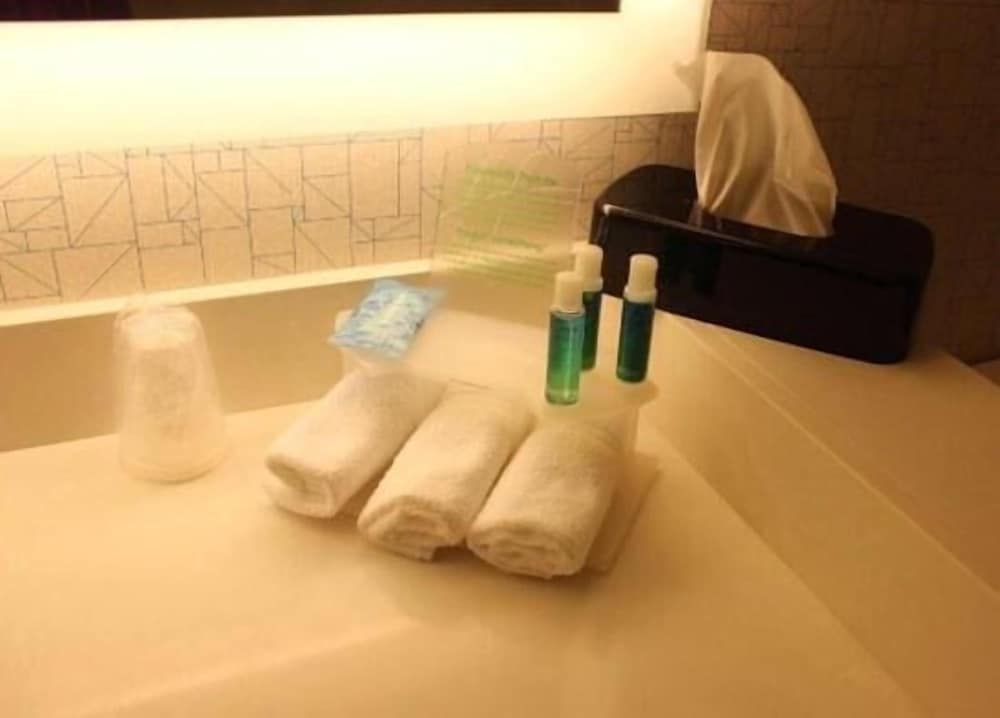 Monahans Country Inn - photo 14