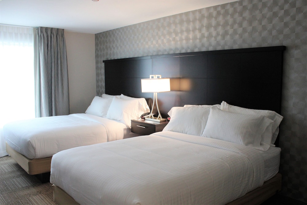 Staybridge Suites Miamisburg by IHG - photo 11