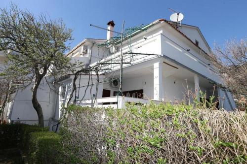 Apartments with parking space Baska Krk 23071 — 4-Star Luxury Hotel in Baska, Croatia