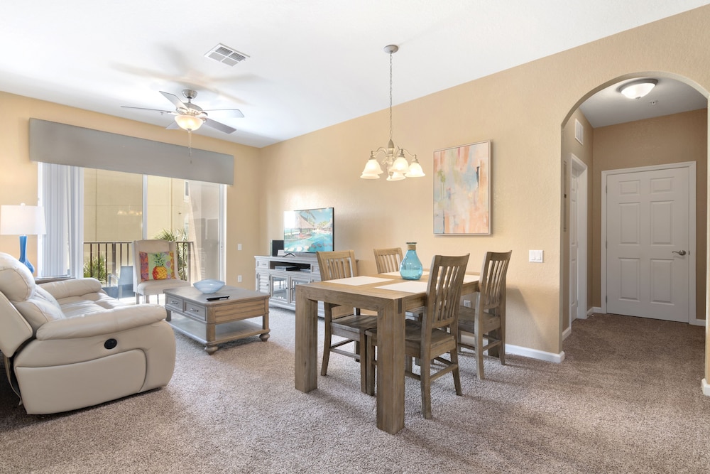 Vista Cay by Orlando Resort Rentals on Universal Boulevard - photo 6