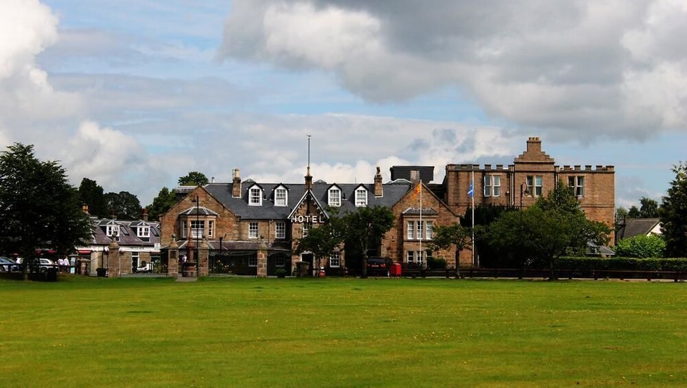 Huntly Arms — hotel in Aboyne