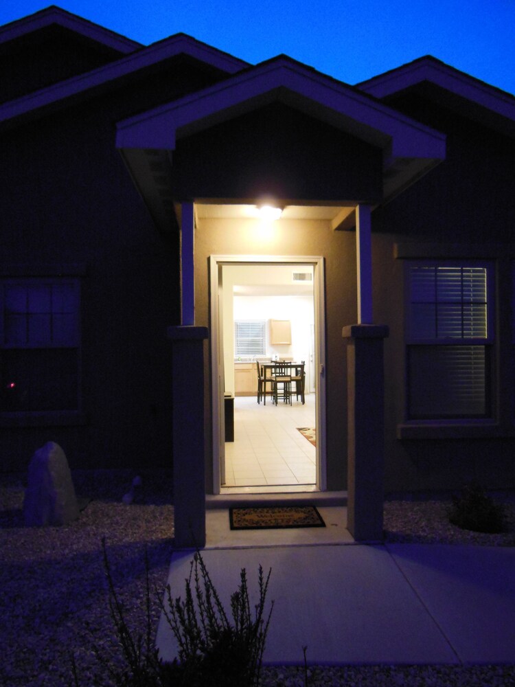 Desert Trails Luxury Suites - photo 23
