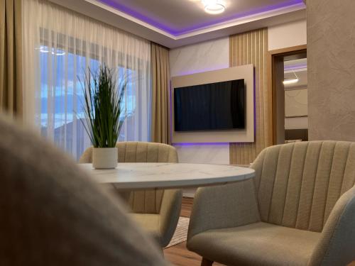 Lily Lux Apartment — 4-Star Luxury Hotel in Hajduszoboszlo, Hungary