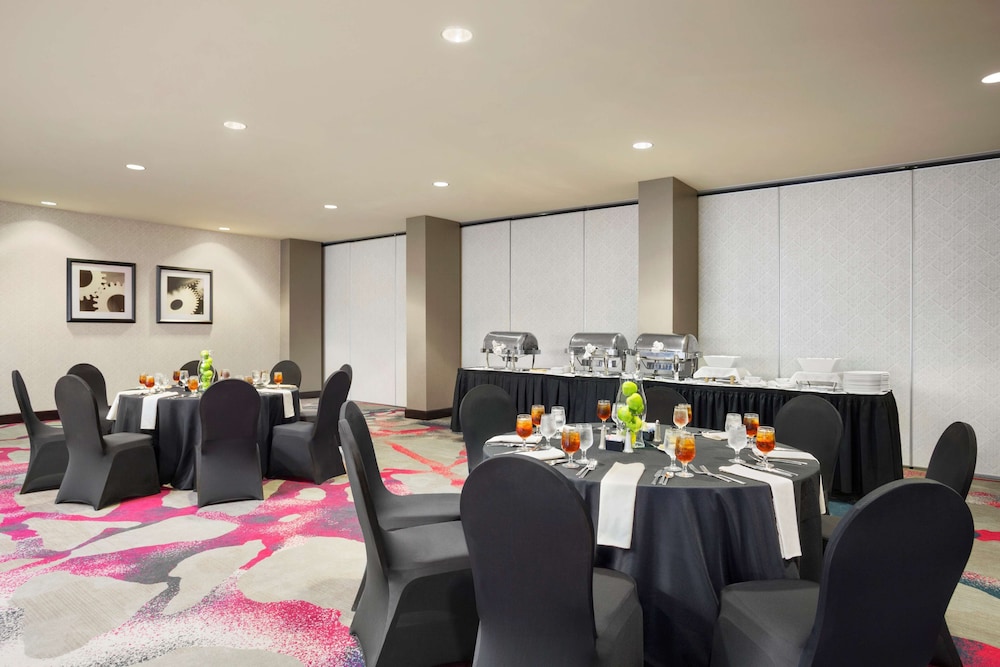 DoubleTree by Hilton Dallas DFW Airport North - photo 30