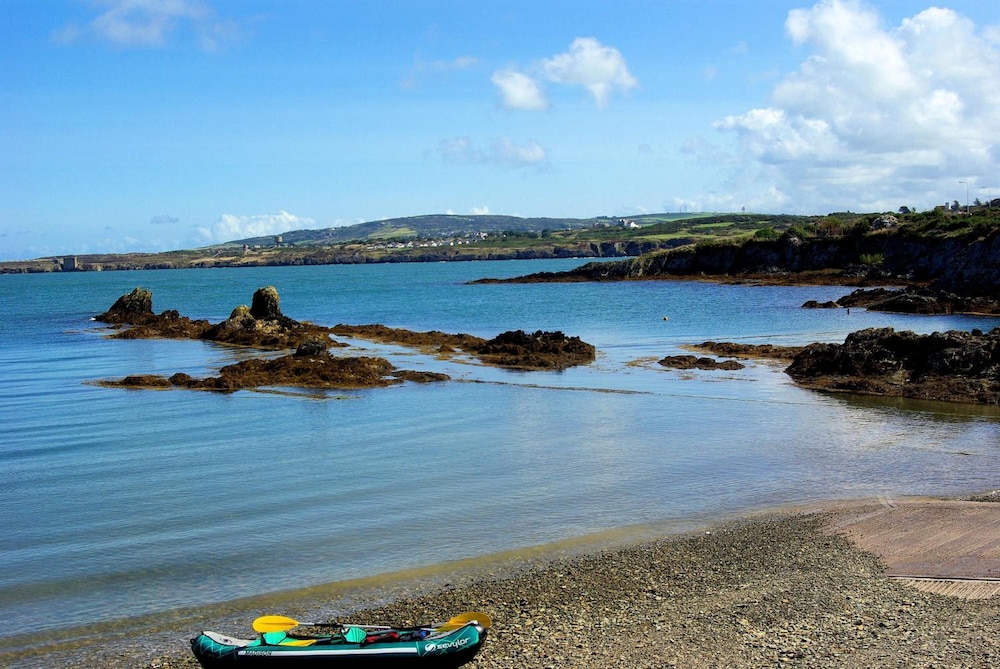 The Anchorage - carbon neutral hotel in Amlwch