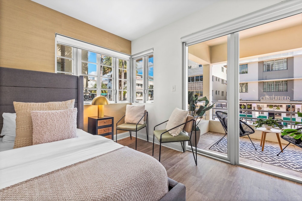 Luxuri Suites - photo 71