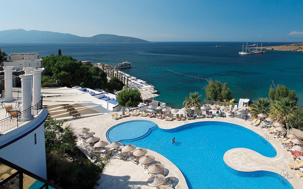 Holiday Inn Resort Bodrum — Mugla — photo 3