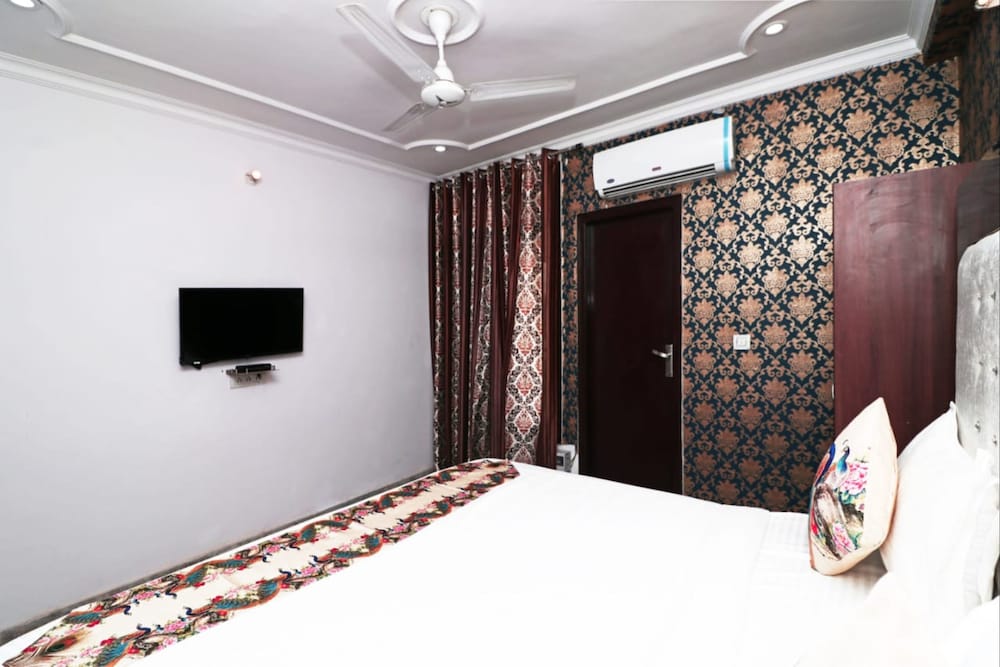 Hotel Eagle Inn — New Delhi — photo 4
