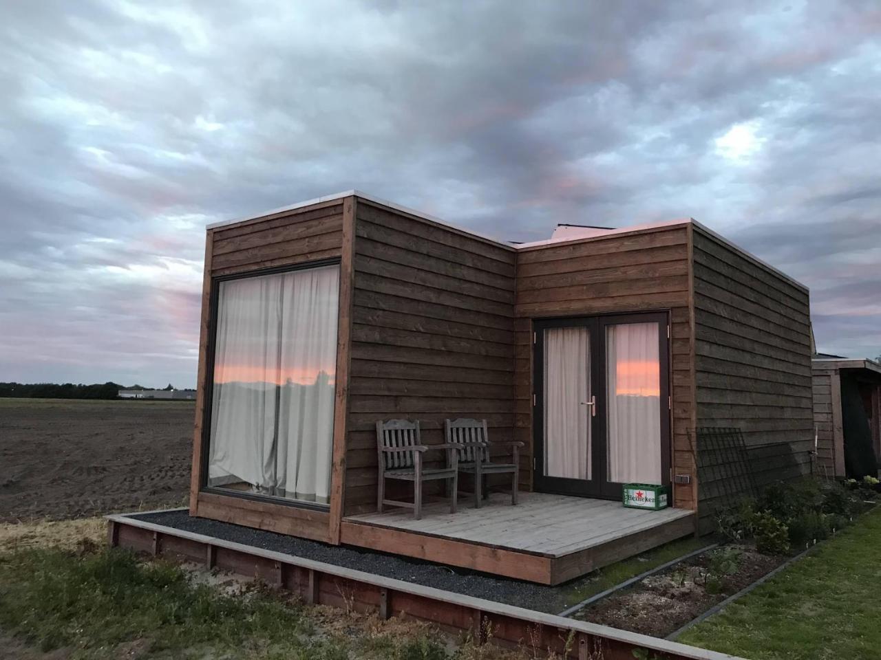 Blossombed 17716761 — Voorhout