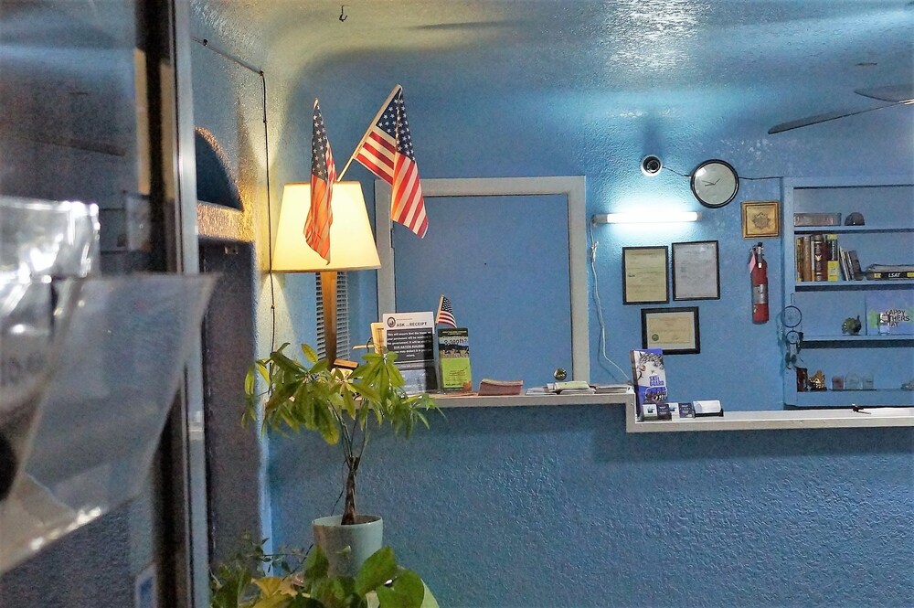 White Mountain Motel - photo 84