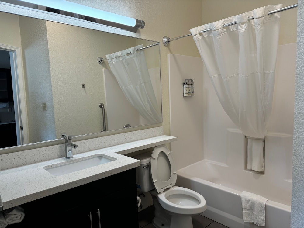 Candlewood Suites Olive Branch Memphis Area - photo 16