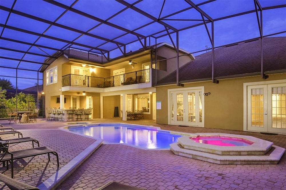 Luxury 9 Bedroom Villa on Osceola County Orlando Villa 3569 — 4-Star Luxury Hotel in Kissimmee, United States