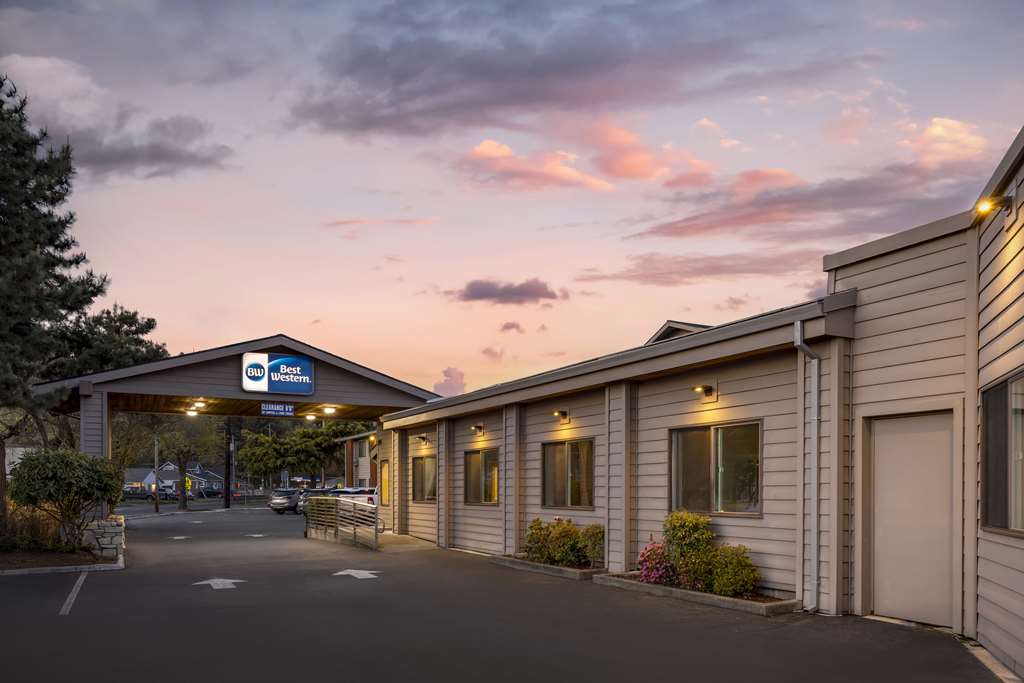 Best Western Aladdin Inn - carbon neutral hotel in Kelso