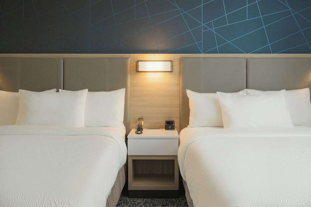 SpringHill Suites by Marriott Tampa Downtown - photo 13