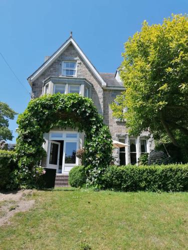 Riverside Apartment — 4-Star Luxury Hotel in Uny Lelant, United Kingdom