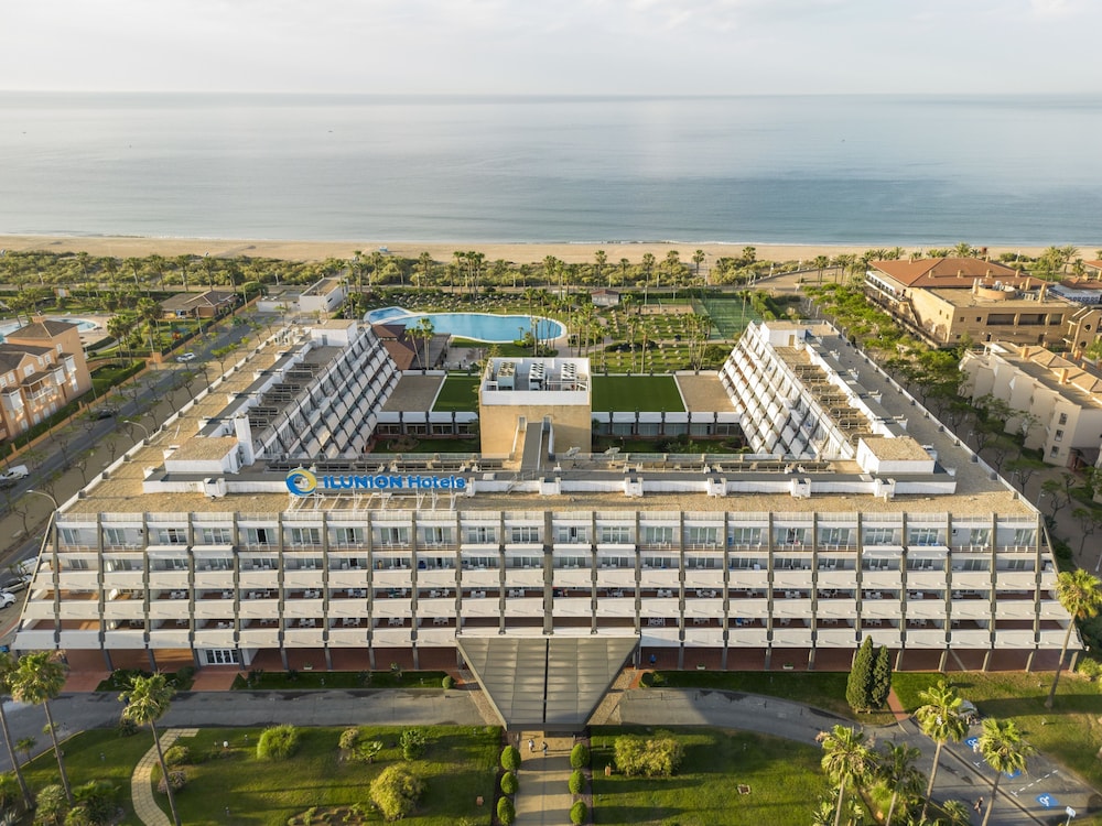 Hotel Ilunion Islantilla in Isla Cristina, Spain