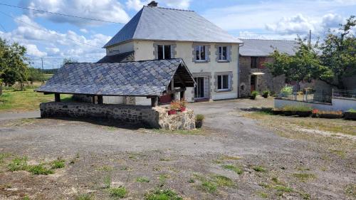 Ferme Fruitiere Zero Traitement — hotel in Ernee