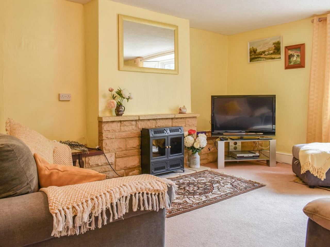 Laurel Farm — Weston-Super-Mare — photo 2