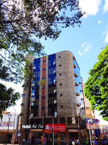 Hotel Monte Carlo Uberaba Proximo Ao Hospital Uftm Hospital Dr Helio Angotti E Hospital Regional Uberaba — Uberaba