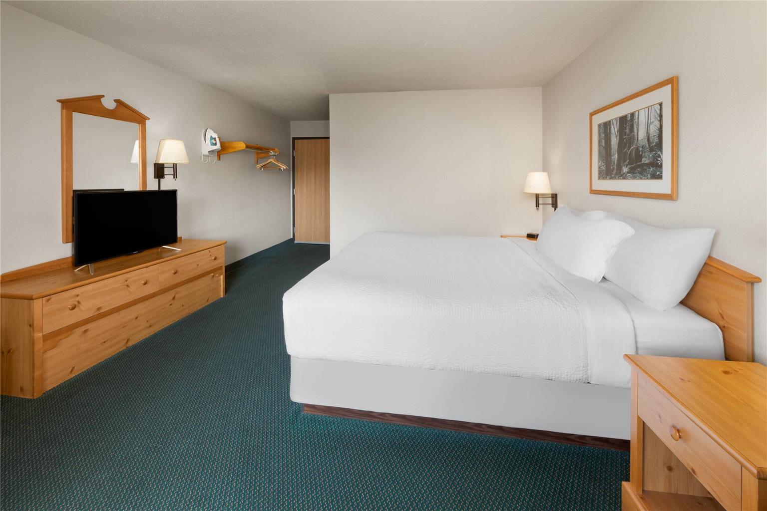 Shell Lake Lodge a Travelodge by Wyndham - photo 13