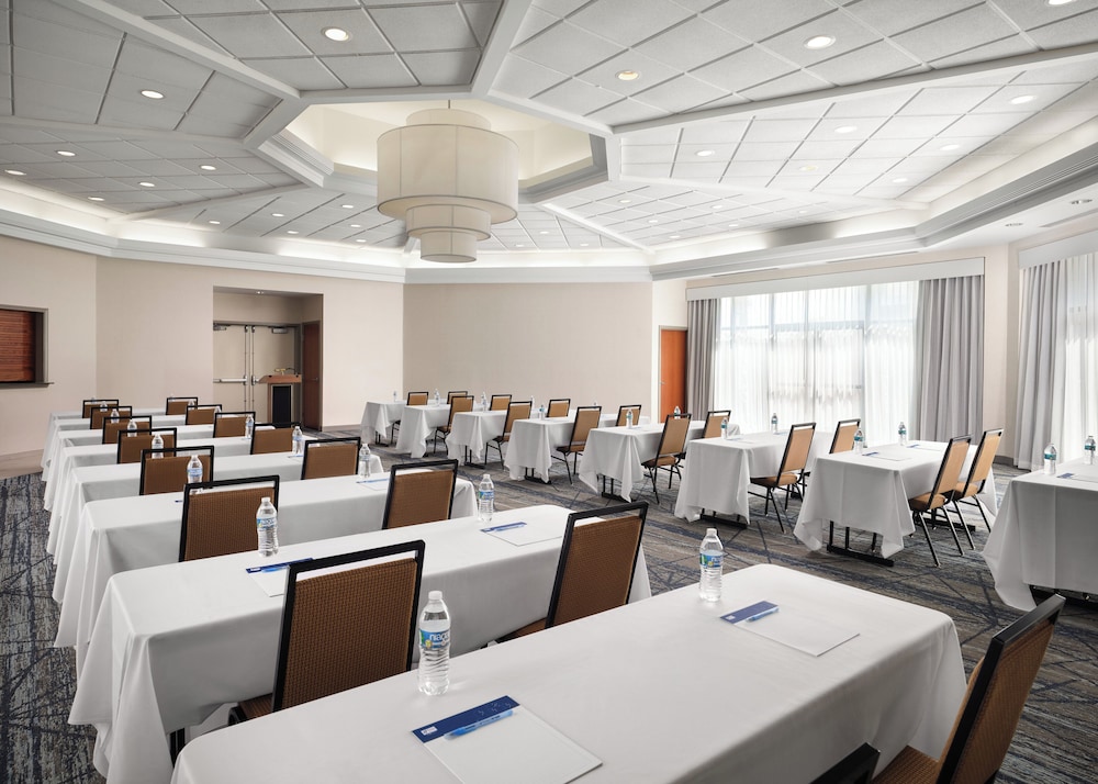Holiday Inn Express & Suites New Orleans Airport South by IHG - photo 33