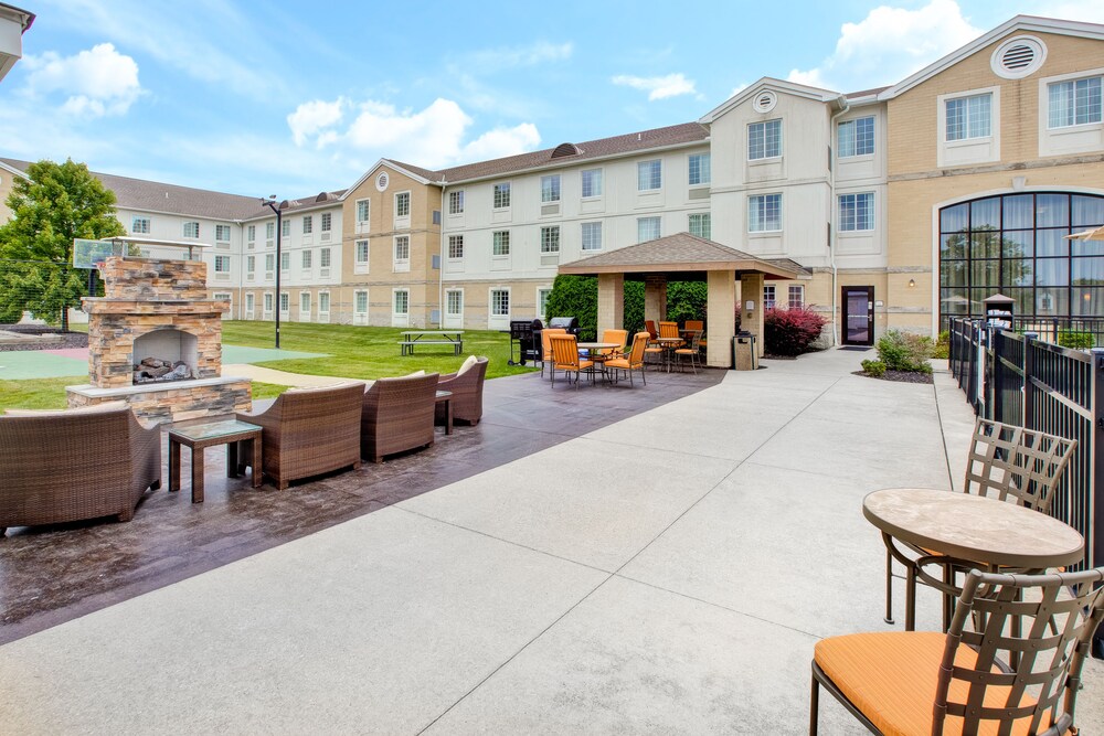 Staybridge Suites Cleveland Mayfield Heights Beachwood by IHG - photo 35