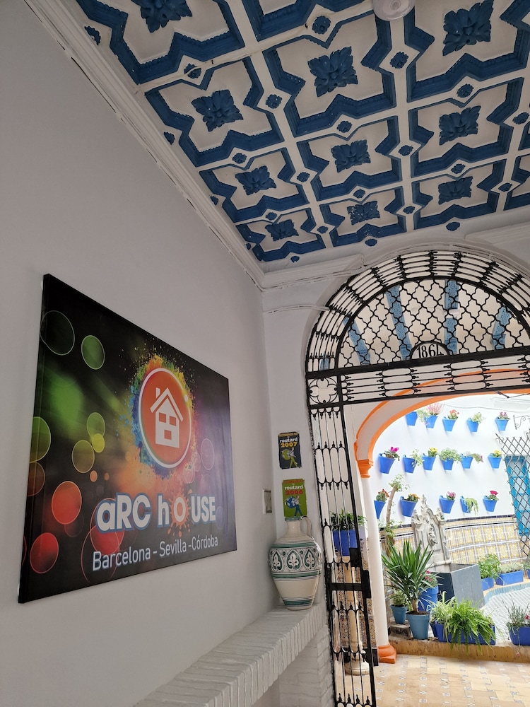 Arc House Mezquita Adults Only