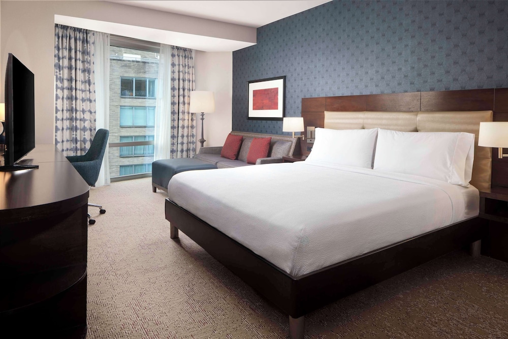 Hilton Garden Inn Washington DC Georgetown Area - photo 14
