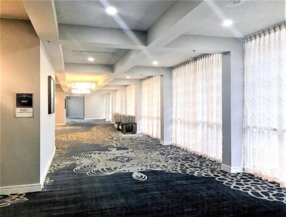 Southbank Hotel by Marriott Jacksonville Riverwalk - photo 34