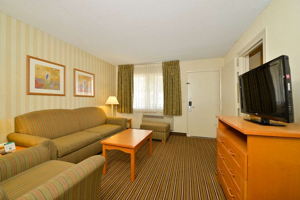 Travelodge by Wyndham Palm Springs - photo 10