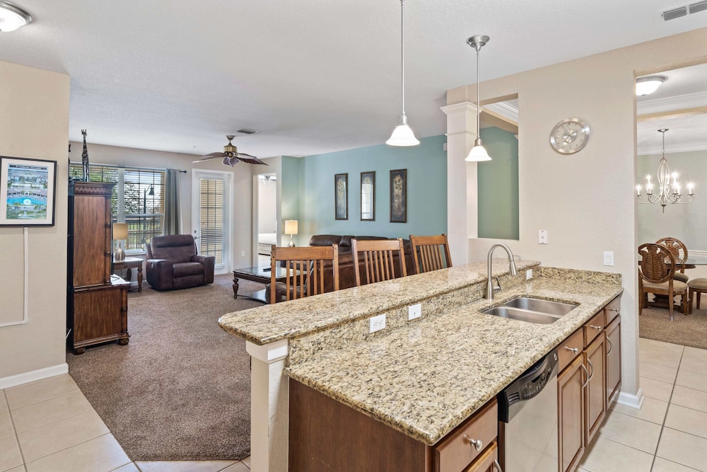 Vista Cay by Orlando Resort Rentals on Universal Boulevard - photo 54