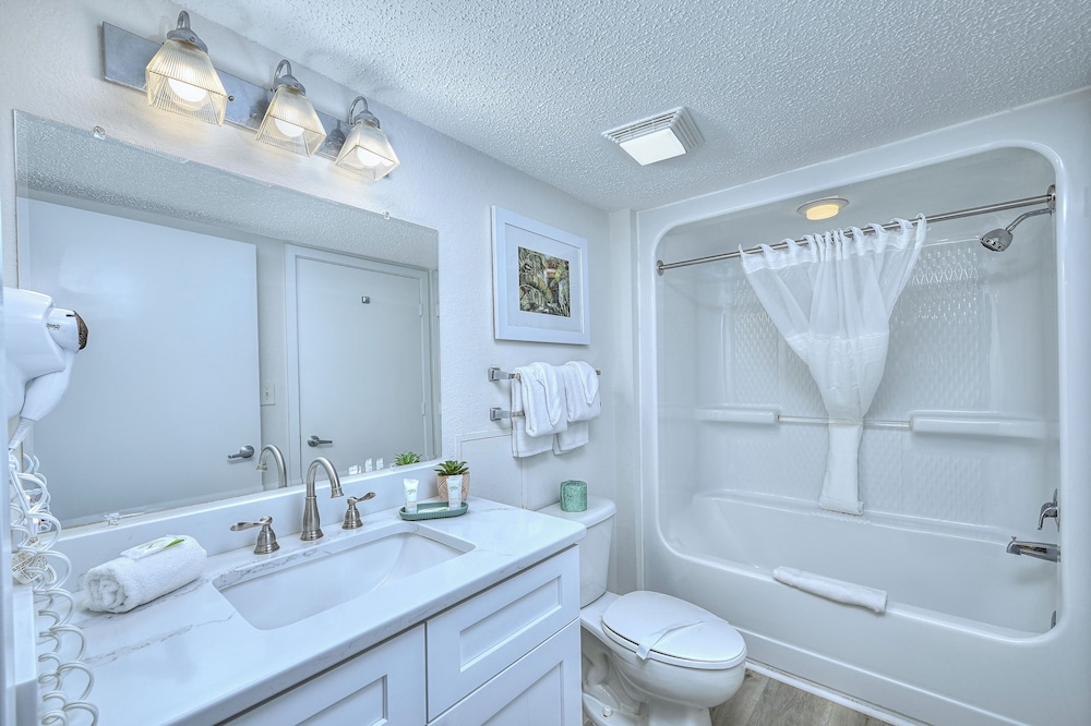 Roxanne Towers by Elliott Beach Rentals - photo 30