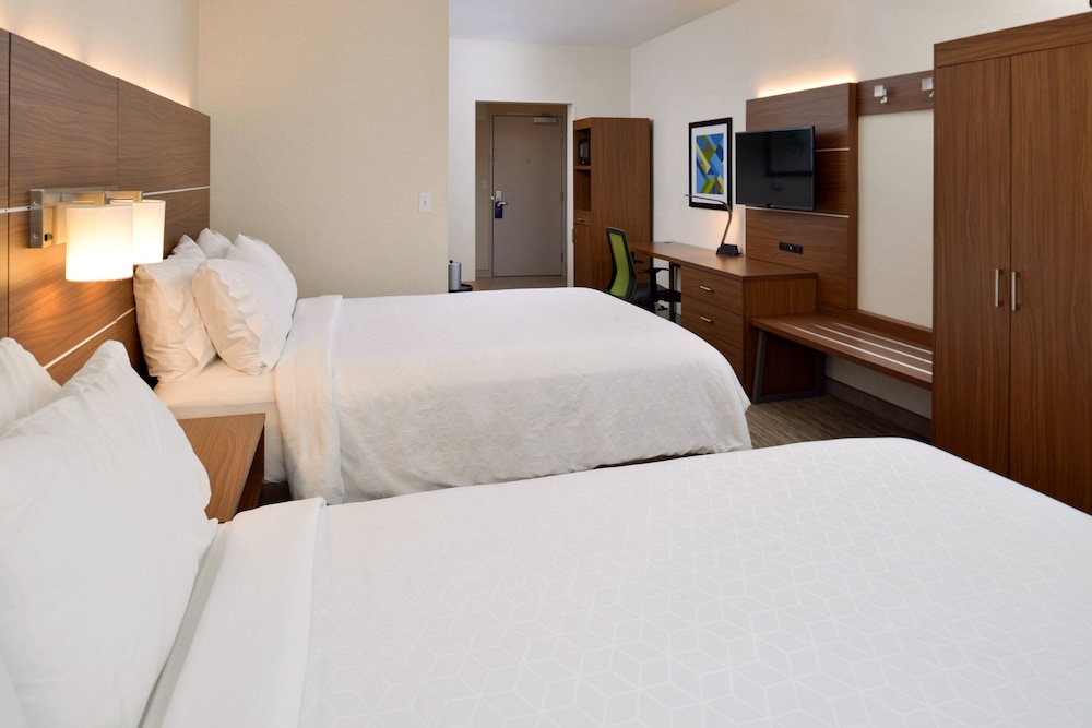 Holiday Inn Express Lodi - photo 10