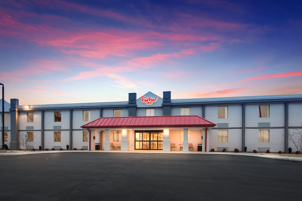 Red Roof Inn Chester - photo 35