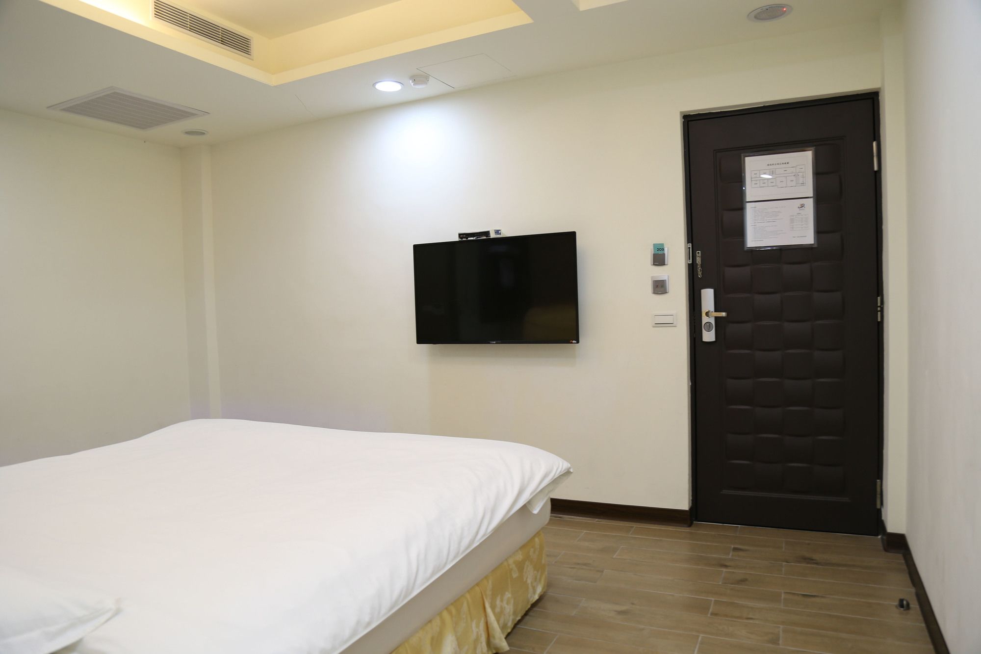 Direct Hotel - last minute hotel in Kaohsiung