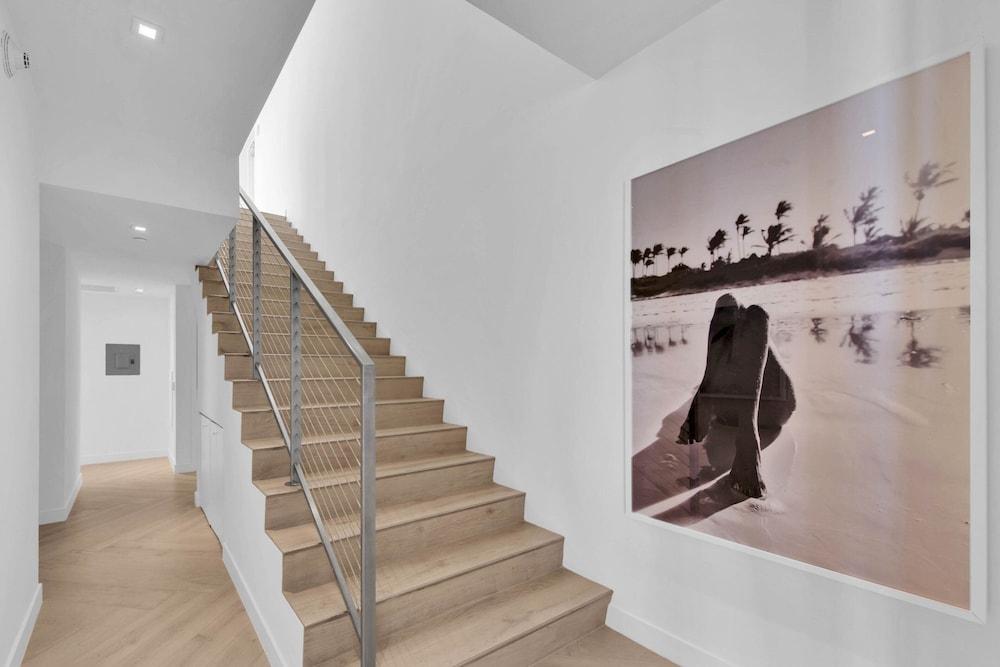 W South Beach - photo 17